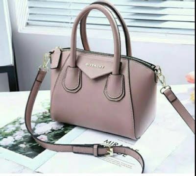 model tas givenchy terbaru|harga tas Givenchy.